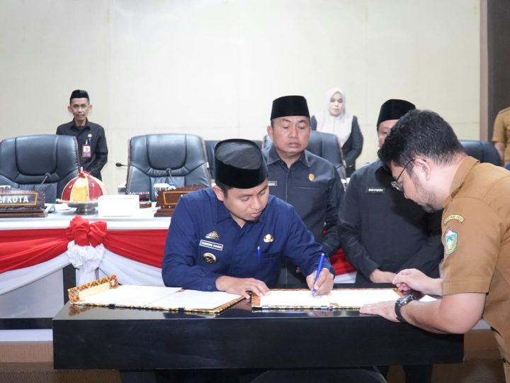 Pemkot dan DPRD Parepare Sepakati Perubahan APBD 2026 Jadi Perda