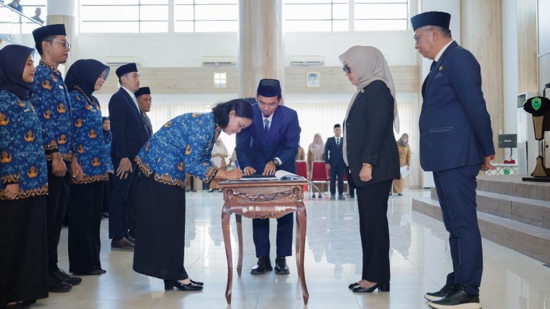 Andi Ina Tegaskan Prinsip “The Right Man on the Right Place” di Pelantikan ASN Lingkup Pemkab Barru