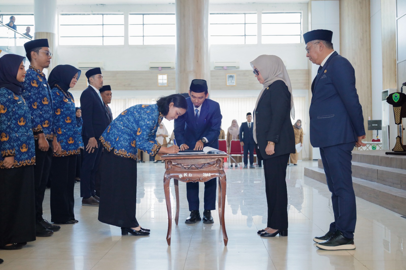Andi Ina Tegaskan Prinsip “The Right Man on the Right Place” di Pelantikan ASN Lingkup Pemkab Barru
