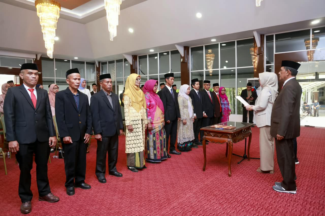 Bupati Barru Lantik 11 Anggota BPD PAW, Tekankan Sinergi Kawal Pembangunan Barru
