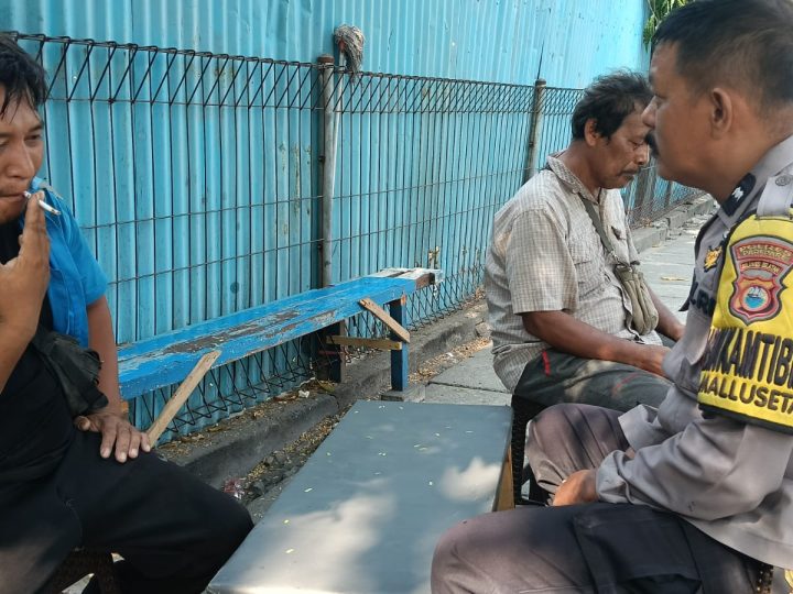 Bhabinkamtibmas Polsek KPN Dekati Warga, dari Mallusetasi hingga Sekitar Pelabuhan Nusantara