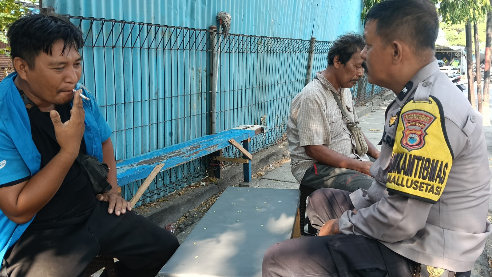 Bhabinkamtibmas Polsek KPN Dekati Warga, dari Mallusetasi hingga Sekitar Pelabuhan Nusantara