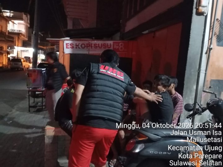 URC Resmob Turun Malam di Parepare, Kendaraan Parkir Jadi Perhatian