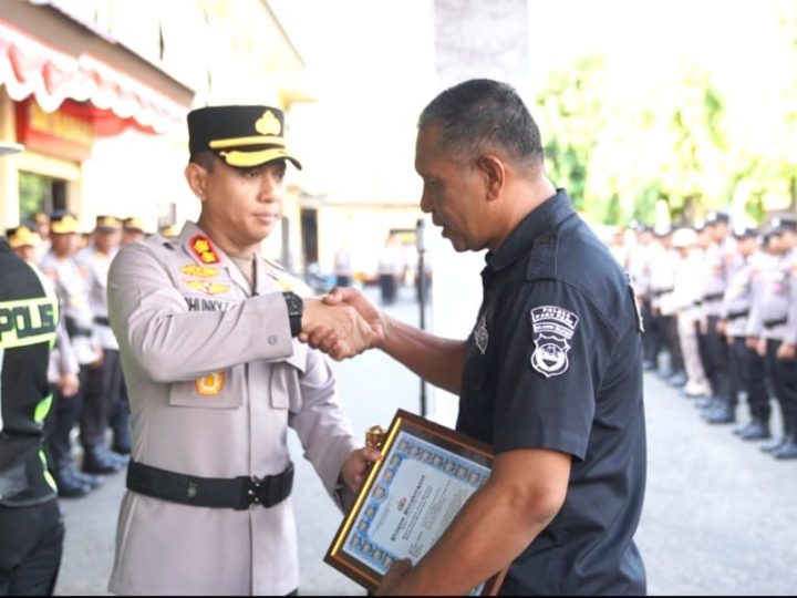 Enam Personel Polres Parepare Diganjar Penghargaan, Prestasi ETLE hingga Publikasi