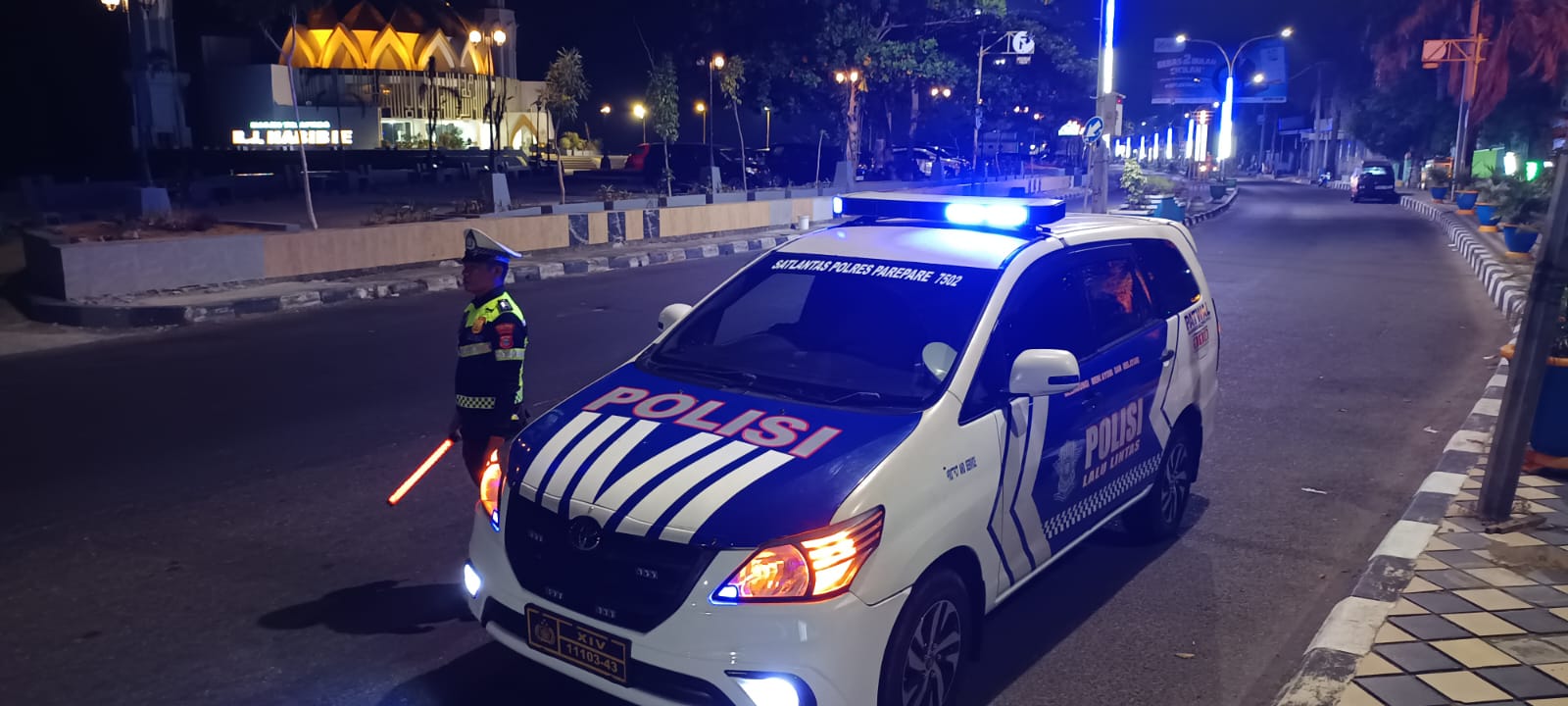 Sat Lantas Polres Parepare Gelar Blue Light Patrol, Sasar Titik Rawan Balapan Liar demi Keselamatan Pengguna Jalan