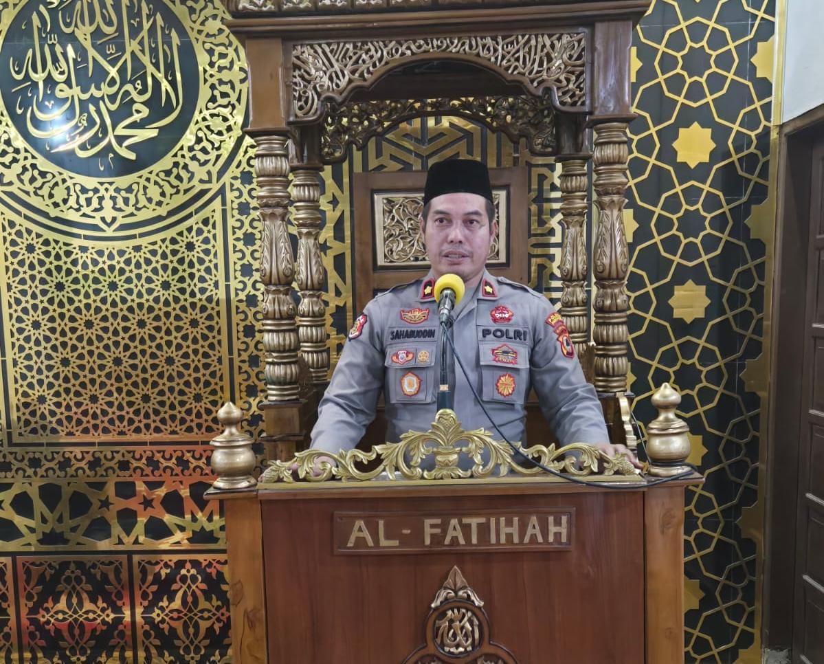 Safari Subuh di Masjid Al Fatihah, Waka Polres Parepare Sampaikan Pesan Kamtibmas dan Perkuat Silaturahmi