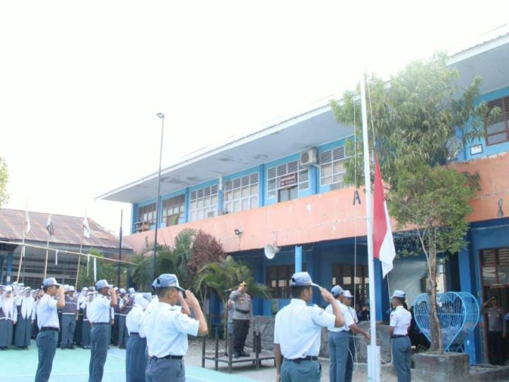 Ratusan Siswa SMAN 2 Parepare Antusias, Waka Polres Parepare Tekankan Tertib Lalu Lintas Cermin Disiplin Diri