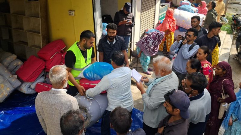 Pertamina Sulawesi Salurkan Bantuan Perlengkapan Tidur bagi Penyintas Banjir Bandang di Nepal