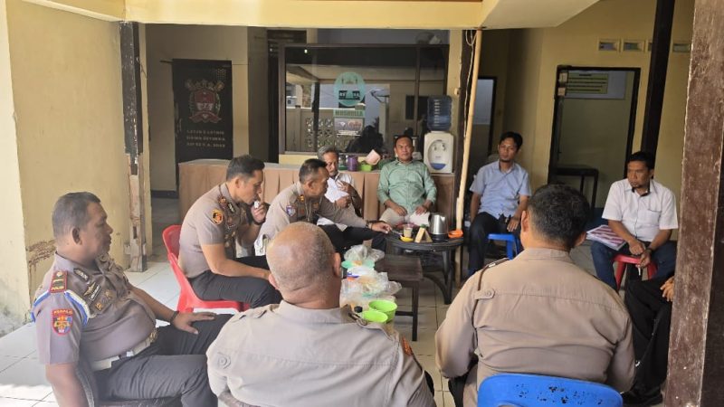 Evaluasi Pelaksanaan Program Polisi Bersama Masyarakat, Kapolsek Ujung Lakukan Anev Mingguan