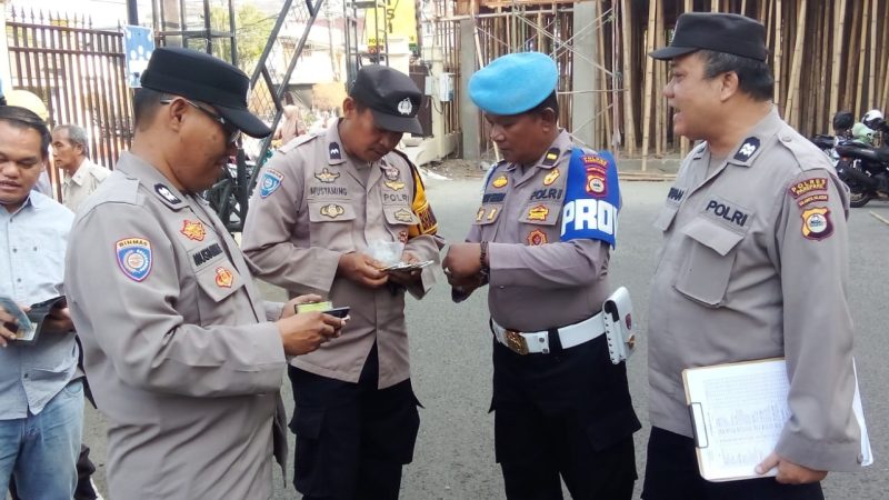 Pro Aktif Dukung Operasi Patuh 2026, Personil Polsek Ujung Ikuti Pemeriksaan Kelengkapan Kendaraan